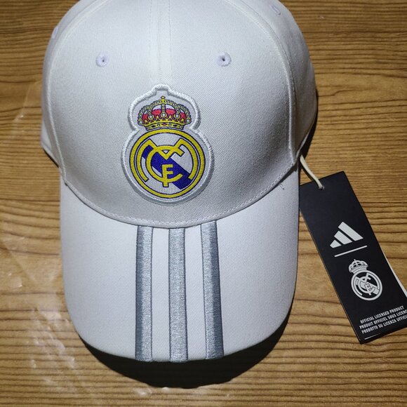 Real Madrid FC Adidas adjustable strapback hat (NEW) - Picture 2 of 6